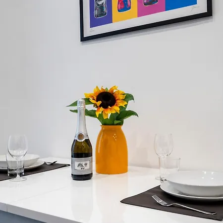 Ermes Argiro アパート *